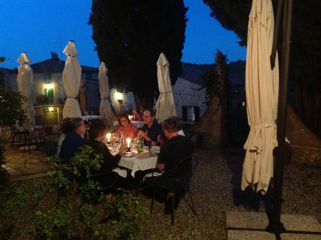 La Romita Ospitalita Rurale Familiare Villa Montisi Bagian luar foto