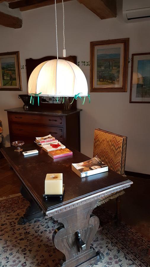 La Romita Ospitalita Rurale Familiare Villa Montisi Bagian luar foto