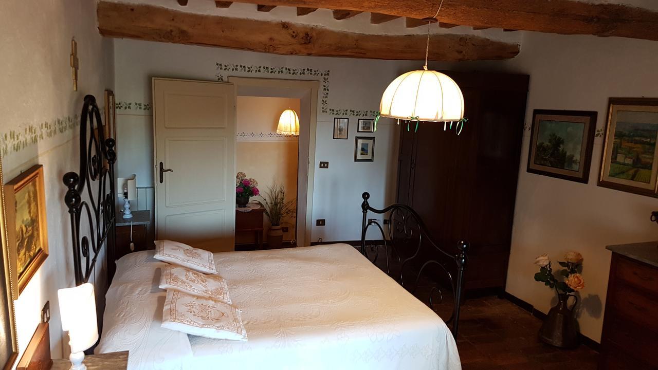 La Romita Ospitalita Rurale Familiare Villa Montisi Bagian luar foto